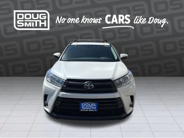 2017 Toyota Highlander 