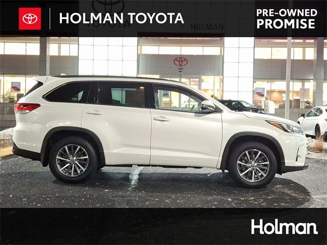 2017 Toyota Highlander XLE