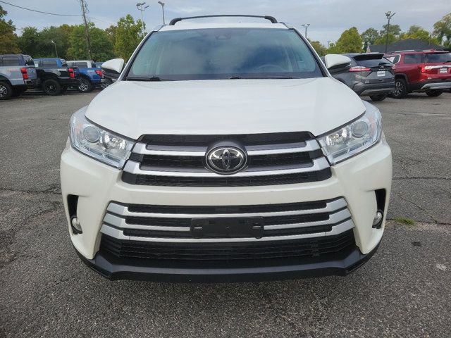 2017 Toyota Highlander 