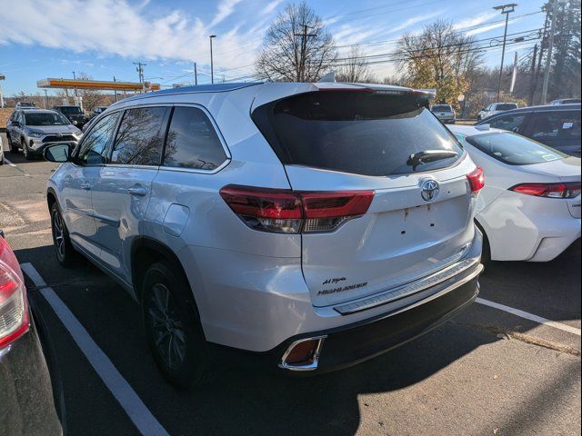 2017 Toyota Highlander 