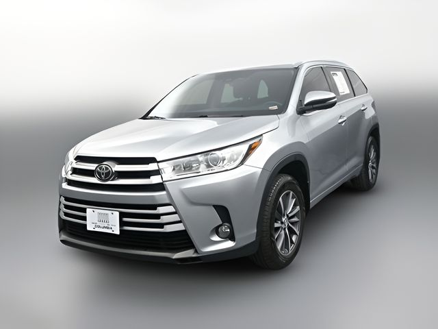 2017 Toyota Highlander 