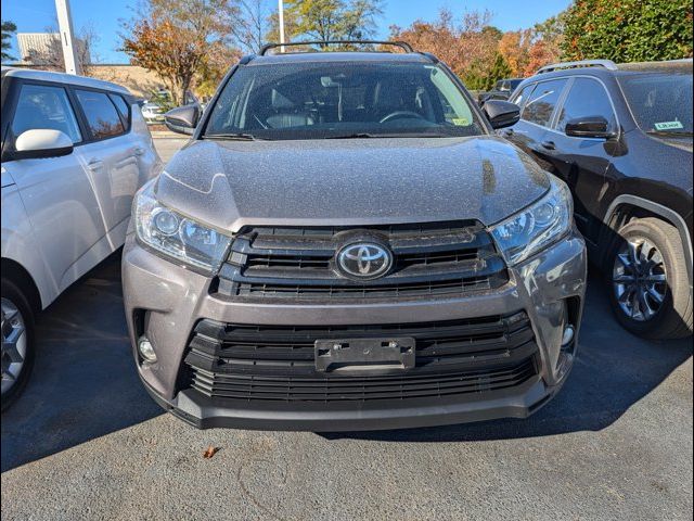 2017 Toyota Highlander 