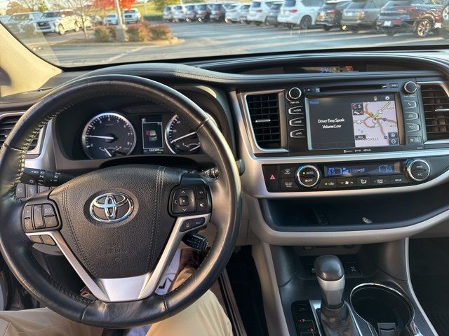 2017 Toyota Highlander XLE