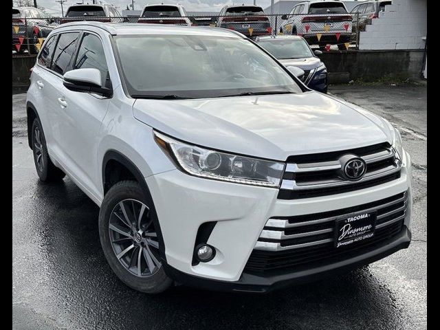 2017 Toyota Highlander 