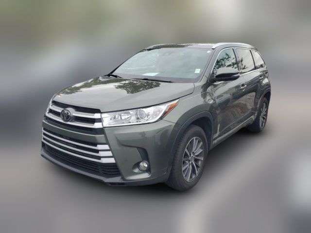 2017 Toyota Highlander XLE