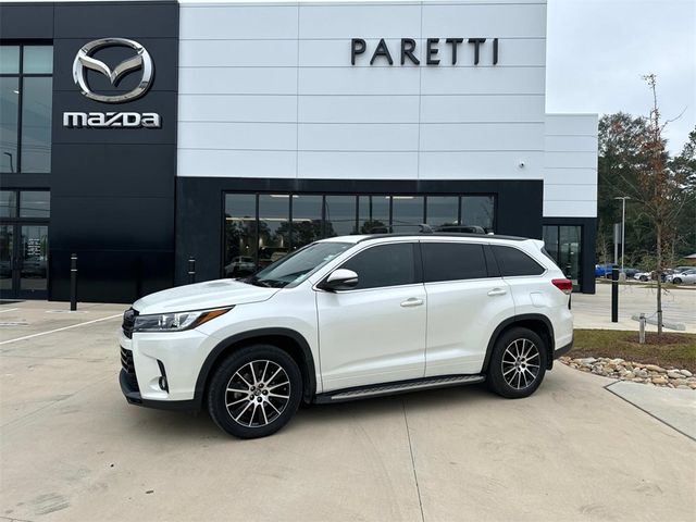 2017 Toyota Highlander SE