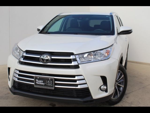 2017 Toyota Highlander 