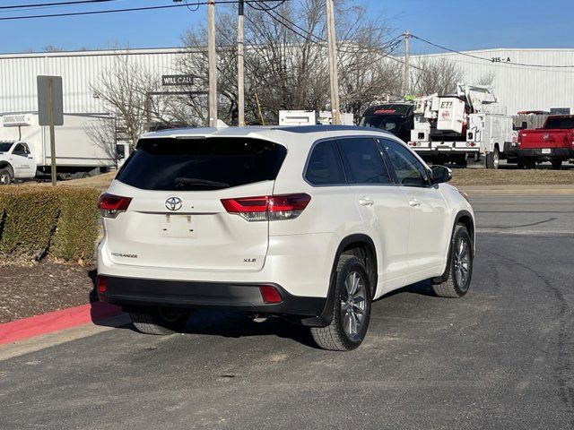 2017 Toyota Highlander XLE