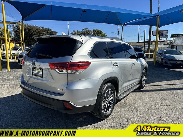 2017 Toyota Highlander XLE