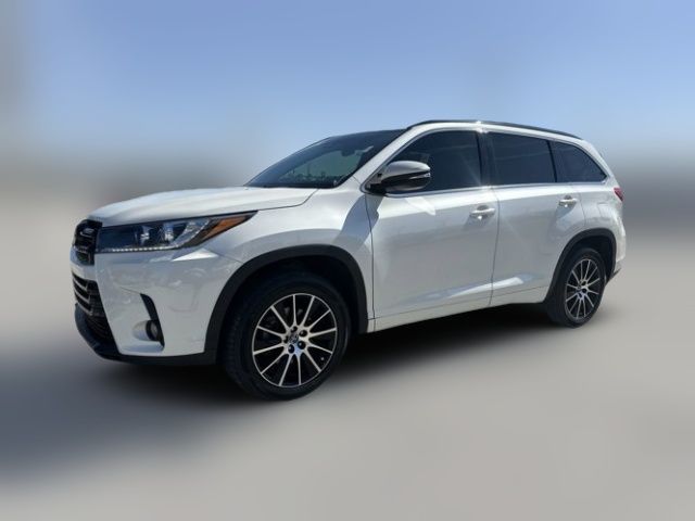 2017 Toyota Highlander SE