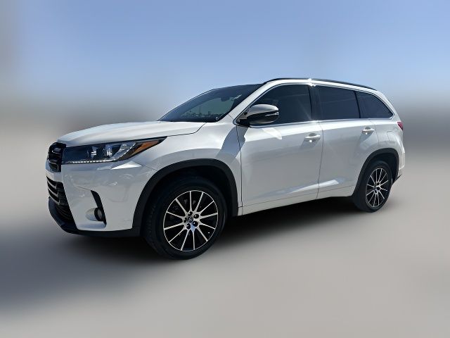 2017 Toyota Highlander SE