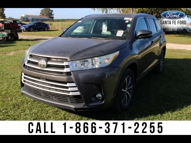 2017 Toyota Highlander 