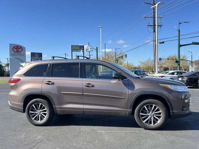 2017 Toyota Highlander XLE