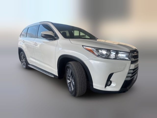 2017 Toyota Highlander 