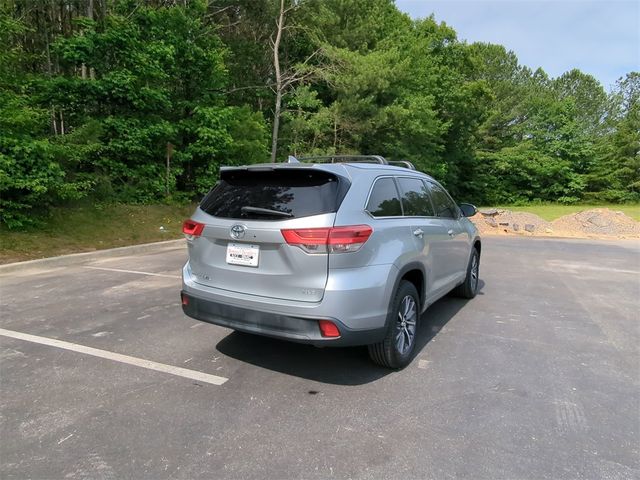 2017 Toyota Highlander 