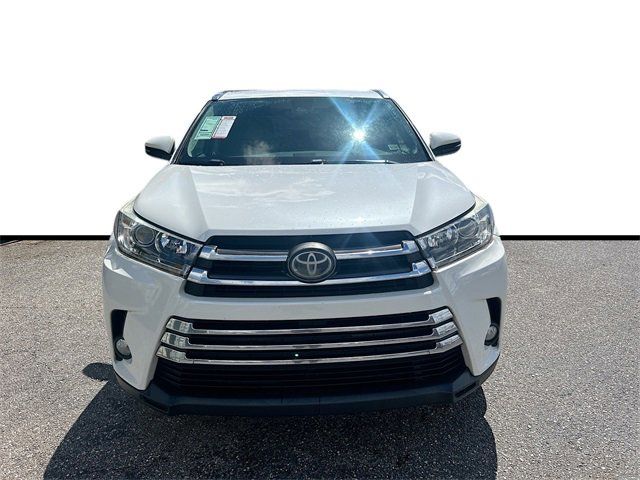 2017 Toyota Highlander Limited