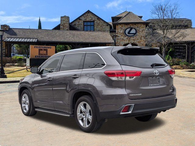 2017 Toyota Highlander 