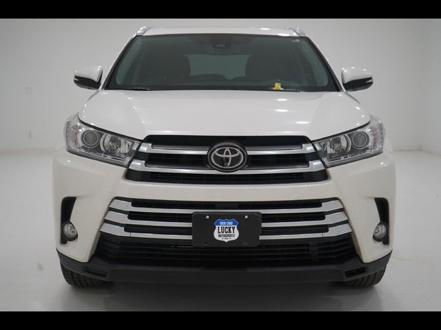 2017 Toyota Highlander 