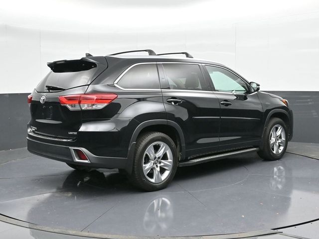 2017 Toyota Highlander 