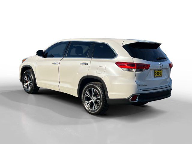 2017 Toyota Highlander LE