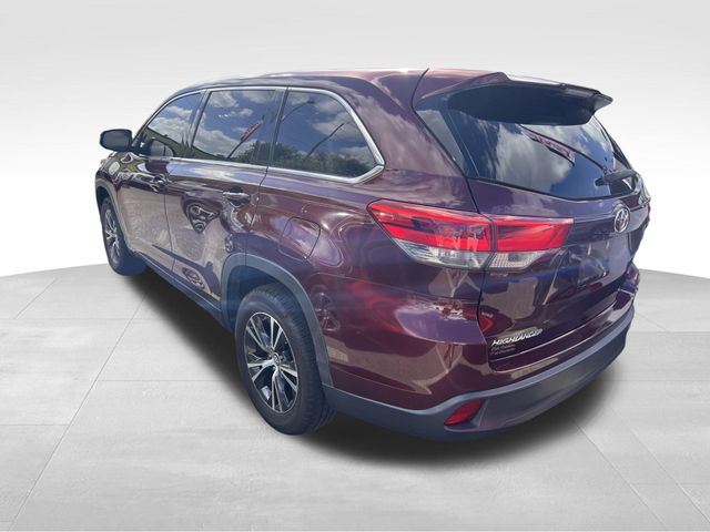 2017 Toyota Highlander LE