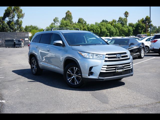 2017 Toyota Highlander LE