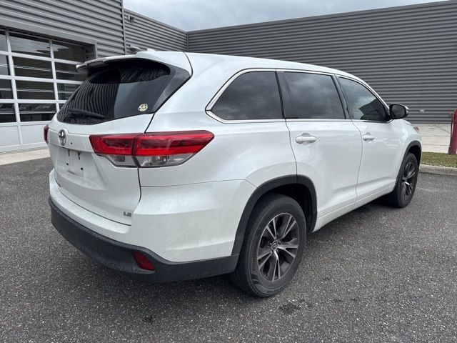 2017 Toyota Highlander LE Plus