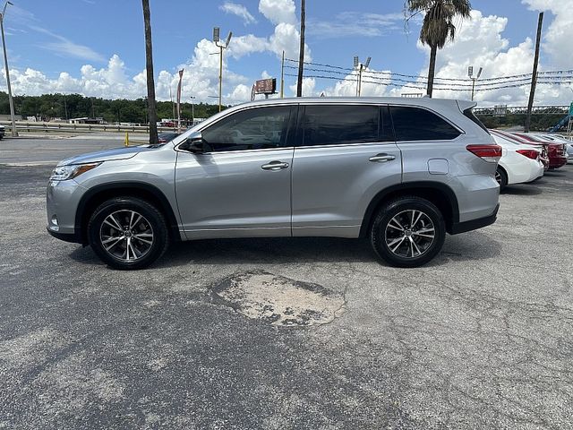 2017 Toyota Highlander LE Plus