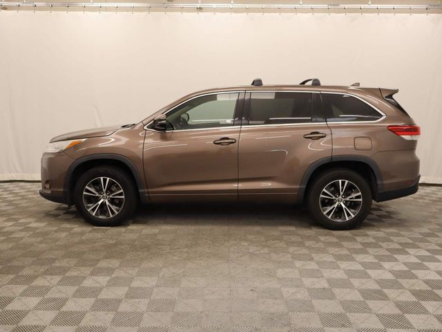 2017 Toyota Highlander LE Plus