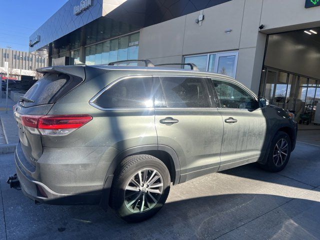 2017 Toyota Highlander XLE