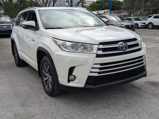 2017 Toyota Highlander Hybrid XLE