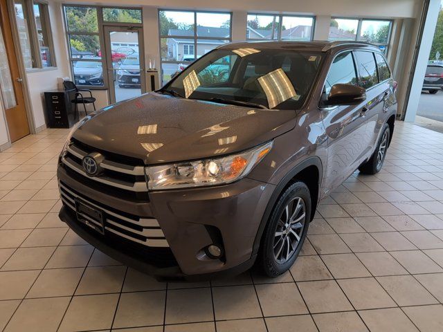 2017 Toyota Highlander Hybrid XLE