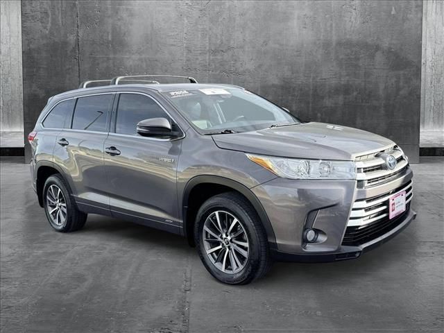 2017 Toyota Highlander Hybrid XLE