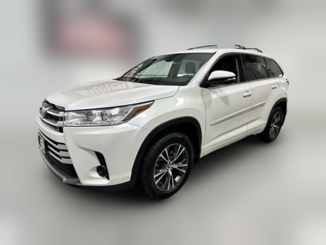 2017 Toyota Highlander LE