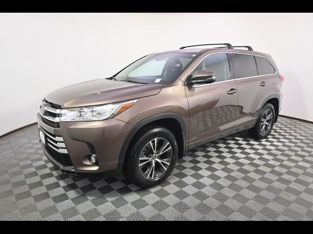 2017 Toyota Highlander LE