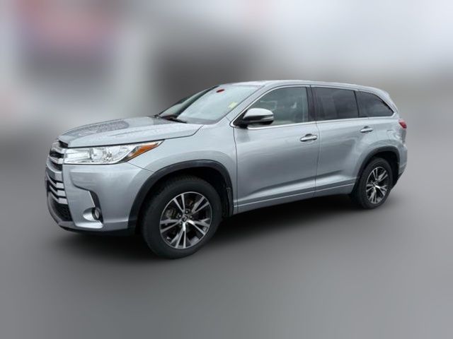 2017 Toyota Highlander LE