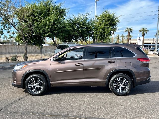 2017 Toyota Highlander LE