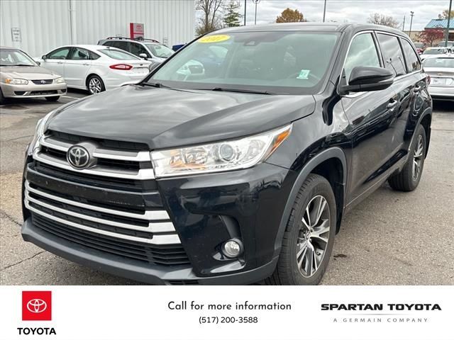 2017 Toyota Highlander LE