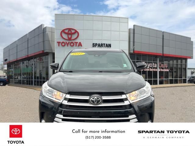 2017 Toyota Highlander LE