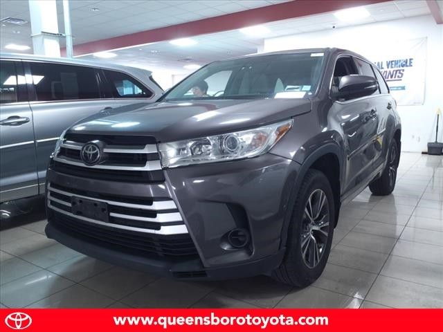 2017 Toyota Highlander LE