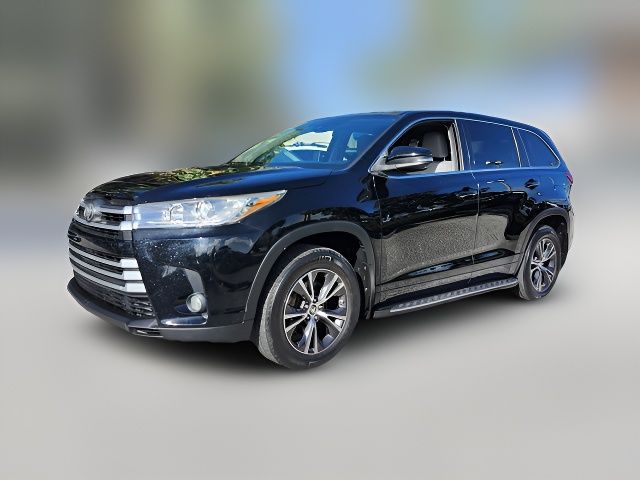 2017 Toyota Highlander LE