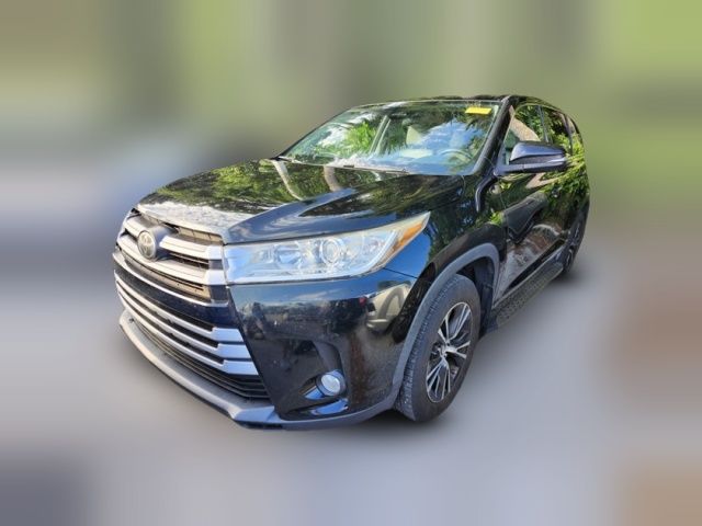 2017 Toyota Highlander LE