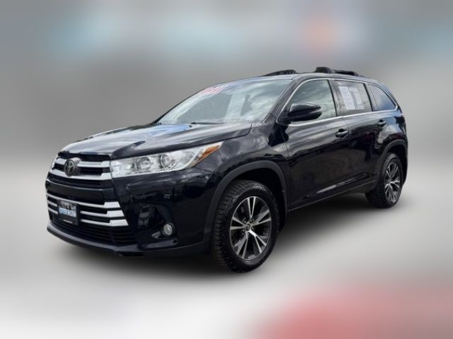 2017 Toyota Highlander LE