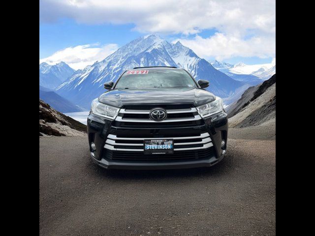 2017 Toyota Highlander LE