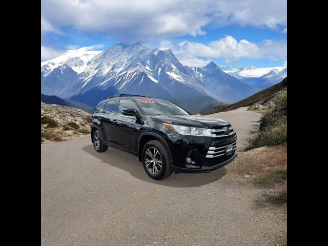 2017 Toyota Highlander LE