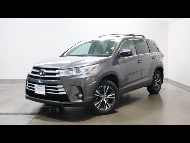 2017 Toyota Highlander LE