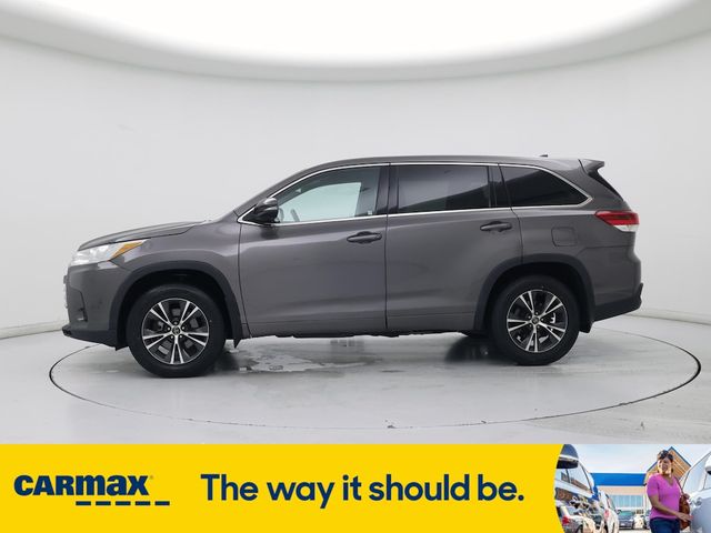 2017 Toyota Highlander LE