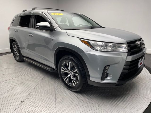 2017 Toyota Highlander LE