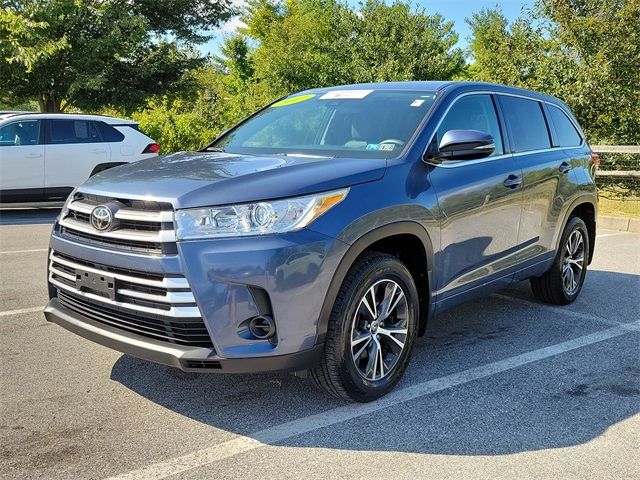 2017 Toyota Highlander LE