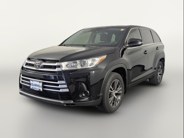 2017 Toyota Highlander LE